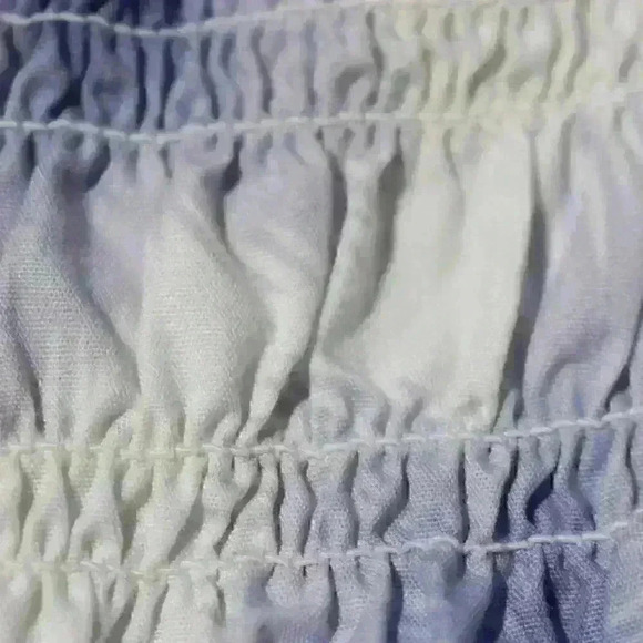 LEVI'S Milkmaid Smocked Floral Puff Balloon Off Shoulder Crop Top Women Med - Picture 11 of 13